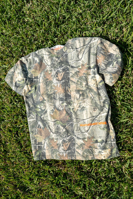 Glory to the Lamb Tree Camo Tee